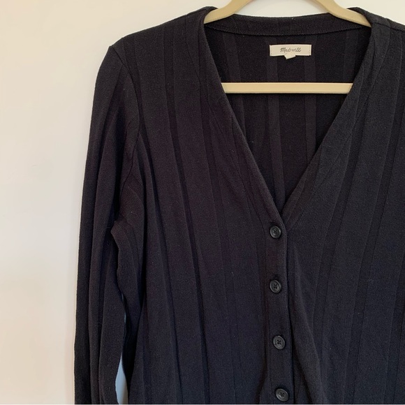 Madewell - Ribbed Sweater-Knit Cardigan in Black - Picture 6 of 6